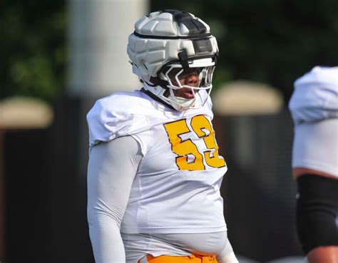 Tennessee tackle Lance Heard cracks Rivals' Transfer All .
